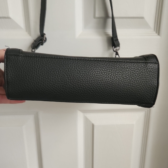 Black Crossbody Bag by Nicole Miller New York - Picture 4 of 14